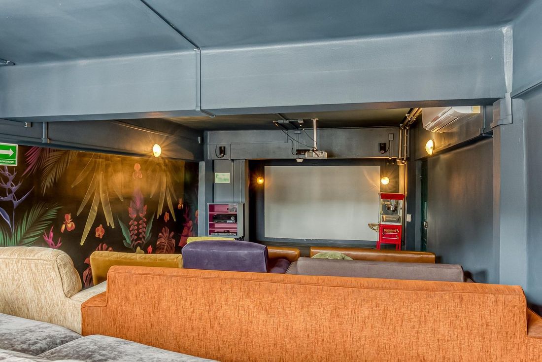Sala de cine y teatro del Ateneo